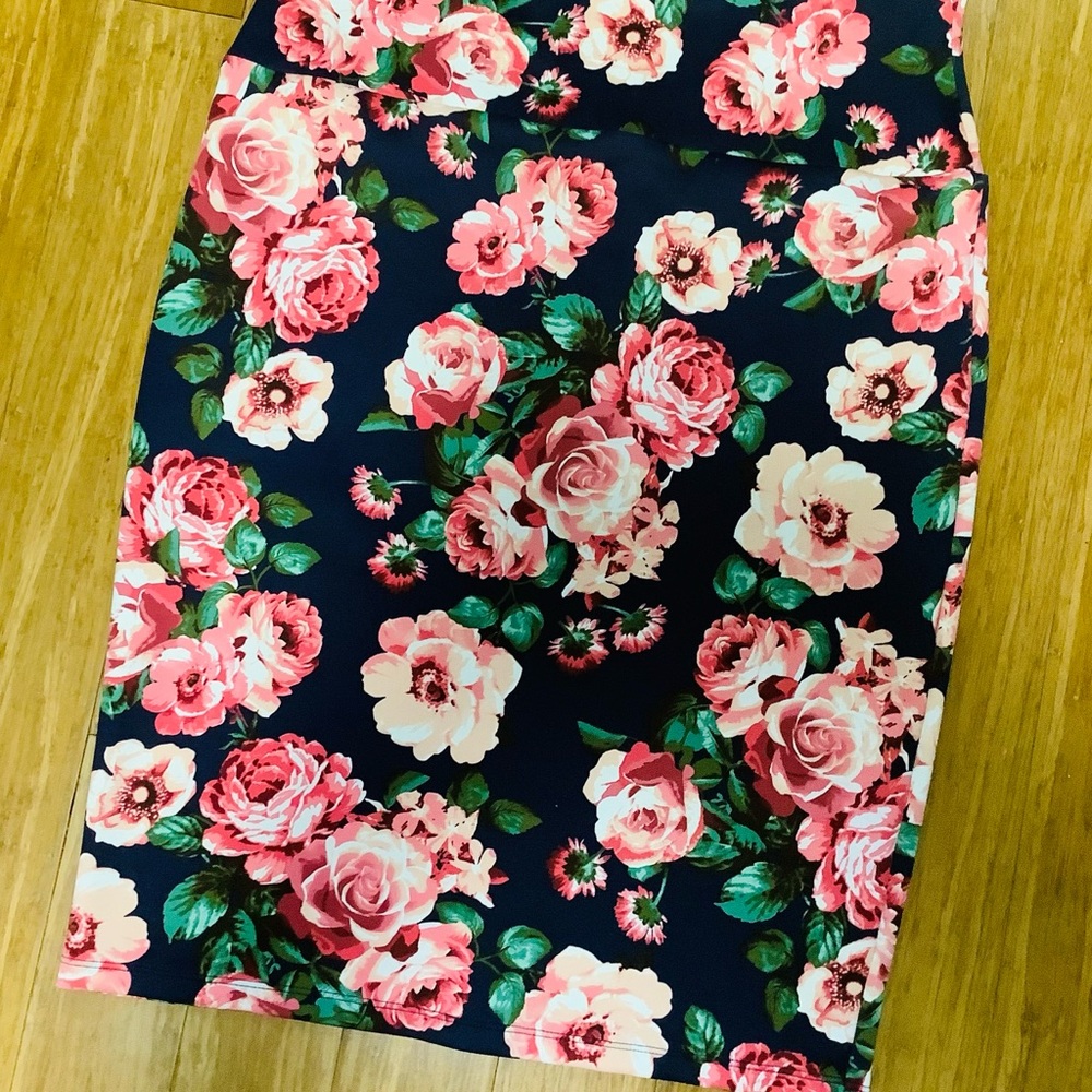Elegant Rose Print Women's Pencil Skirt